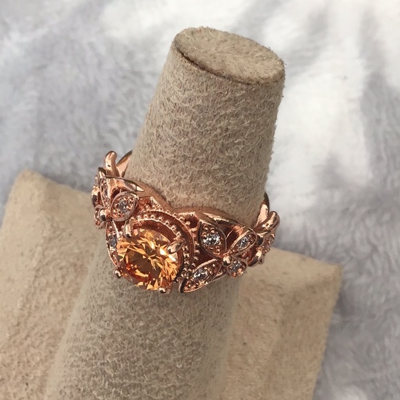 Morganite Diamond Ring - Picture 1 of 8